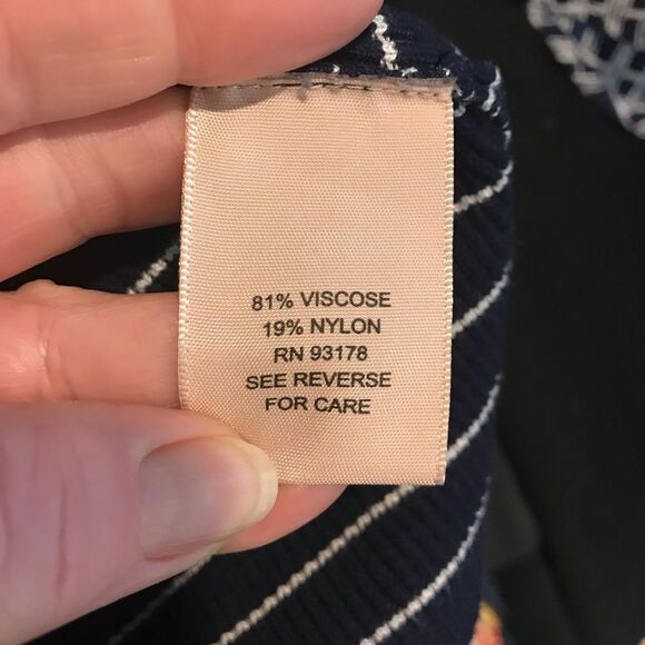 Philosophy V Neck Striped Ribbed Knit Tee V Neck M - Picture 3 of 5